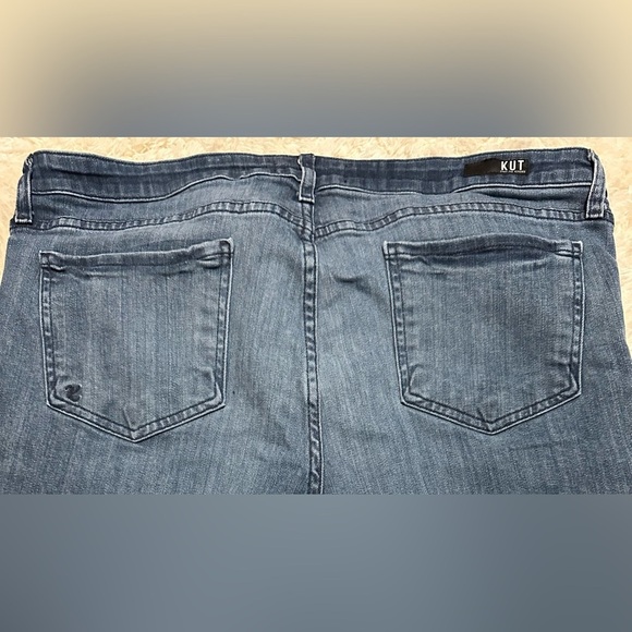 Kut From The Kloth Women’s Size 16 Catherine Boyfriend Denim Blue Jeans EUC - Picture 10 of 11